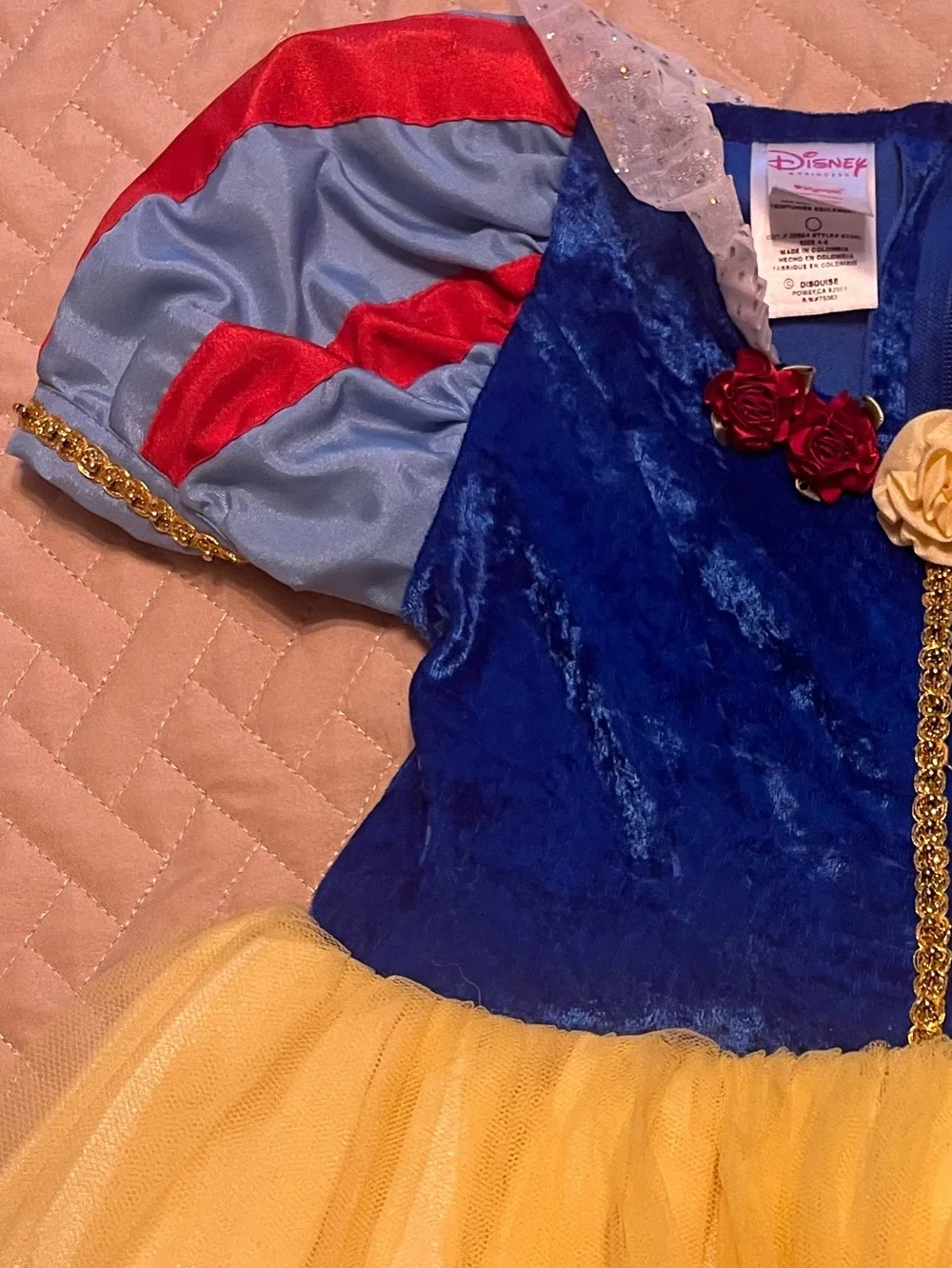 rare 2000s snow white dress